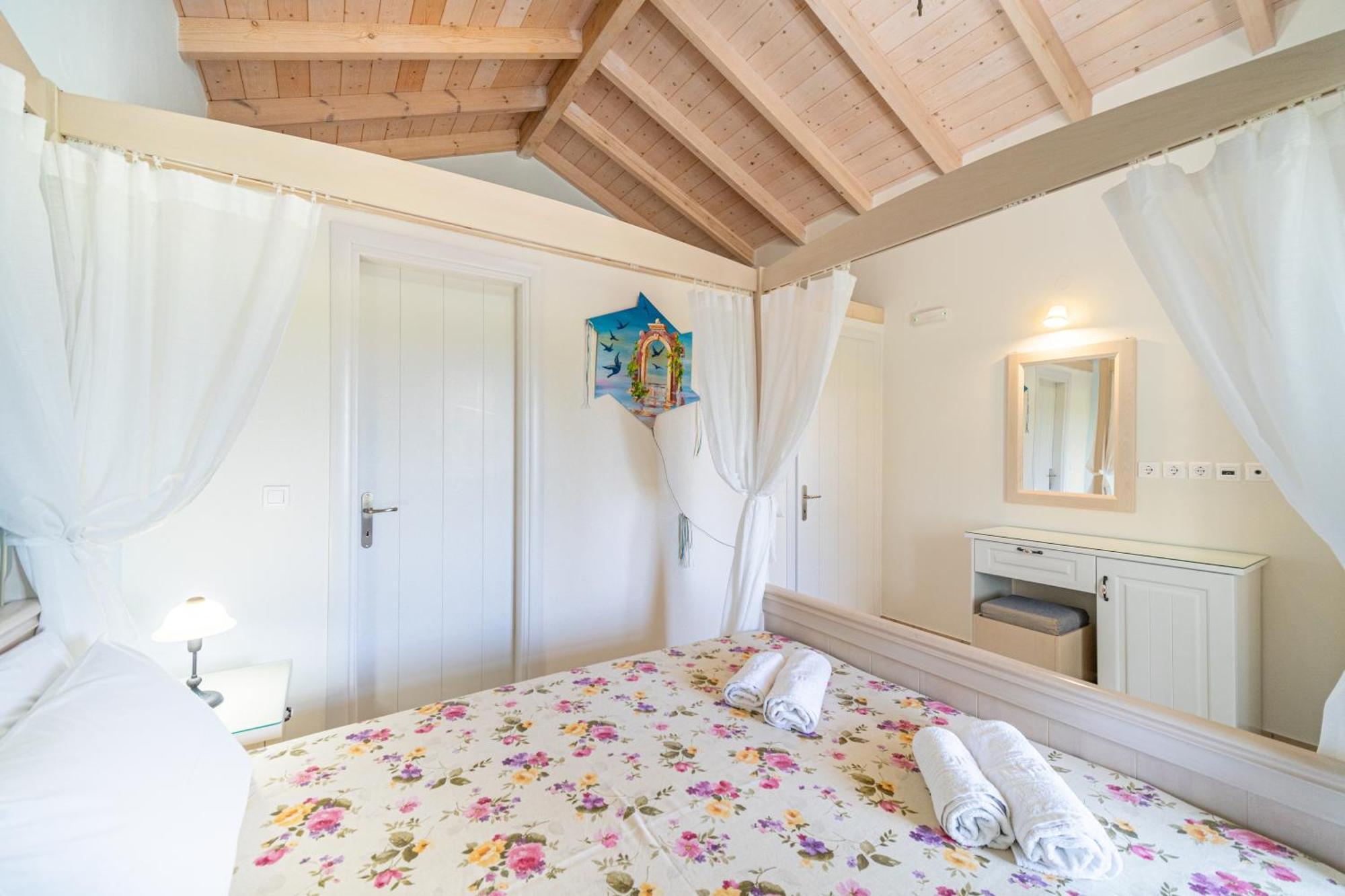 Вілла Aroggia Farm Xanthatai Екстер'єр фото
